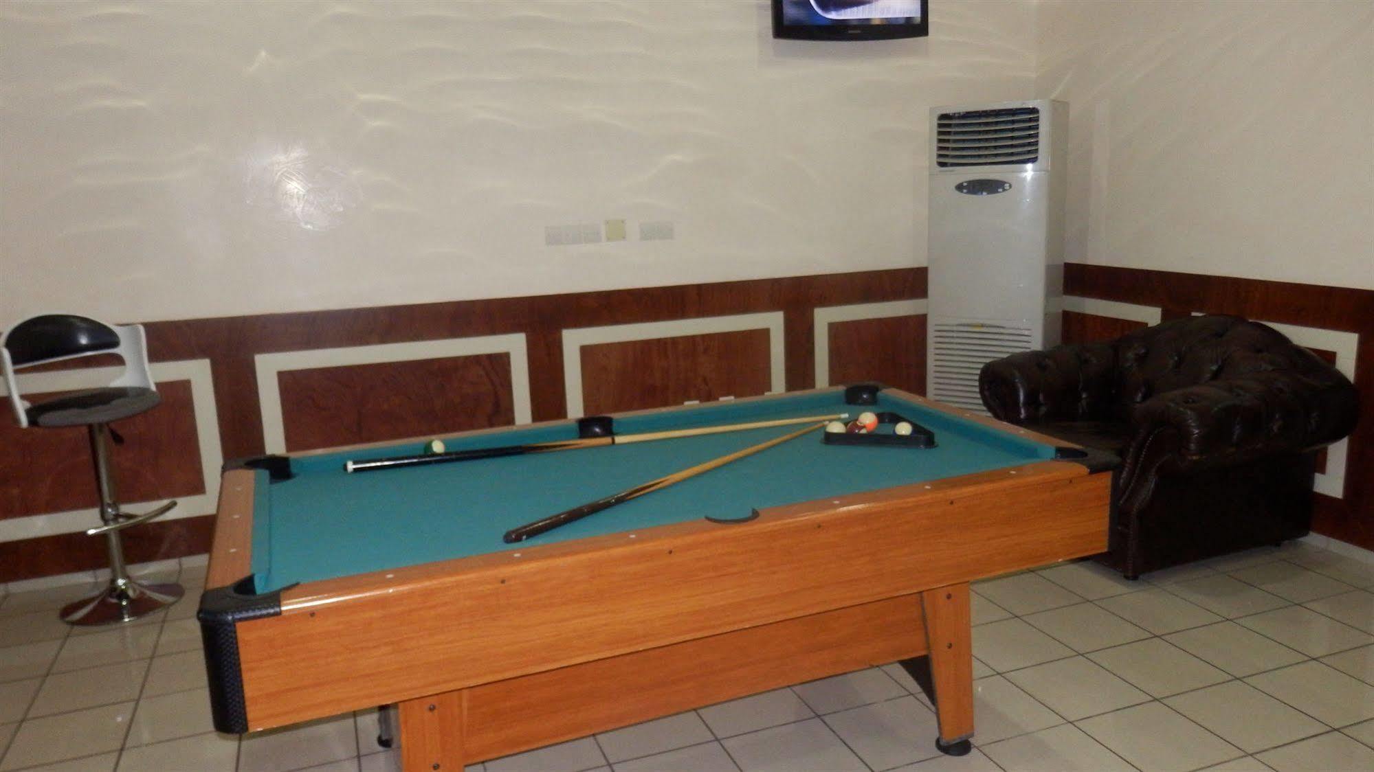 Afrique Hotel Douala Airport 外观 照片